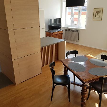 Apartmani Seven App Zagabria Esterno foto