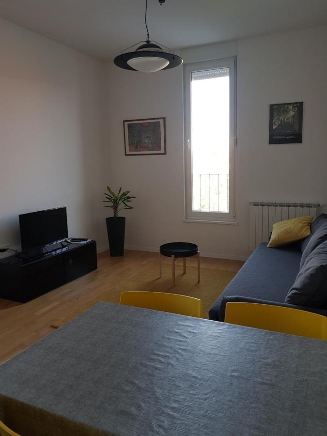 Apartmani Seven App Zagabria Esterno foto