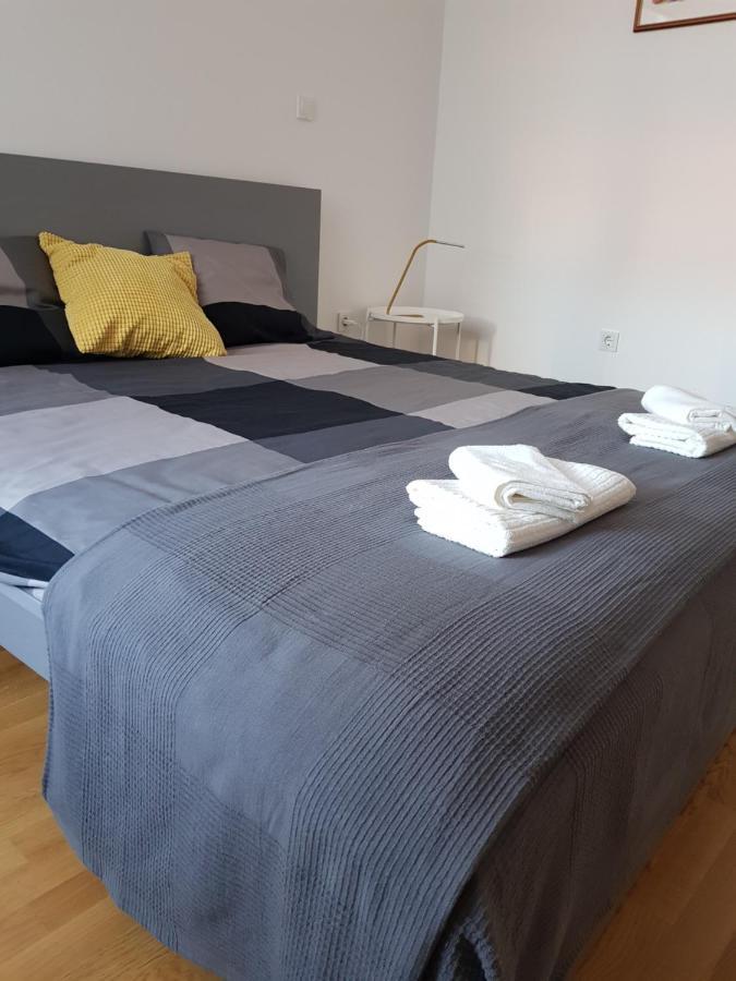 Apartmani Seven App Zagabria Esterno foto